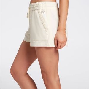 CALIA XL TwillFlex Trapunto Shorts Mid Rise Cream Odor Control Wiking NWT $50
